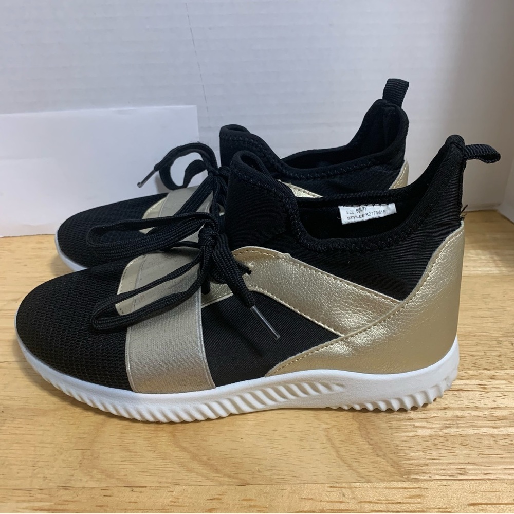 Rue21 Sneakers Casual Design Tennis Shoes Lace Up Striped Grey Space